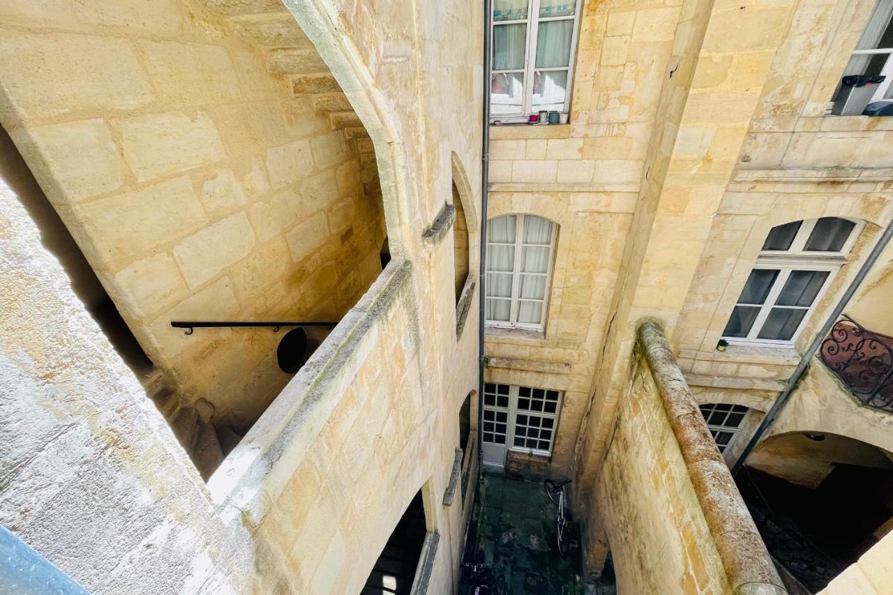 T4 Apartment In The Heart Of Old Bordeaux Close To All Amenities Exteriör bild